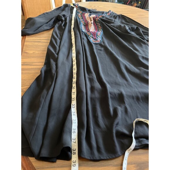 Sami & Jo black embroidered front long open sleeved dress size 2X - Picture 9 of 11